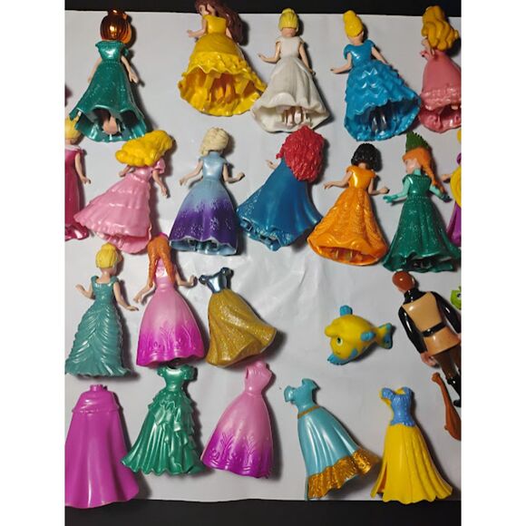 Disney Princess Magiclip Figure Lot 19 Figures Accessories & More - Picture 8 of 10